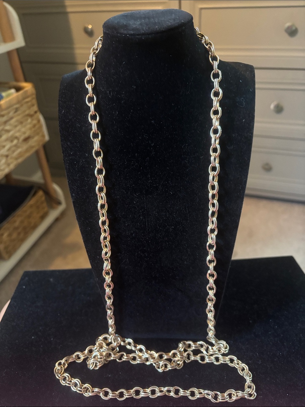 Gold-Tone Link Chain Necklace - Elegant Women’s Jewelry